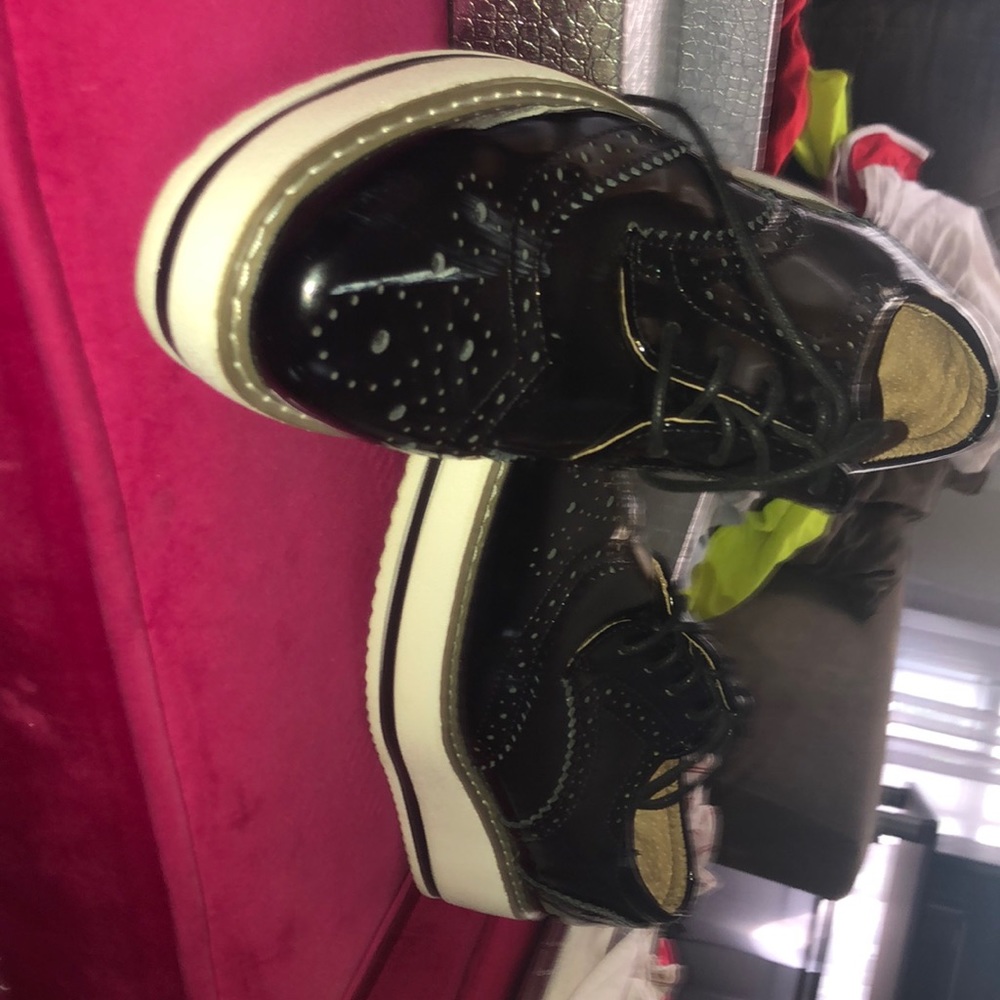 Black platform shoes NEVER WORN
